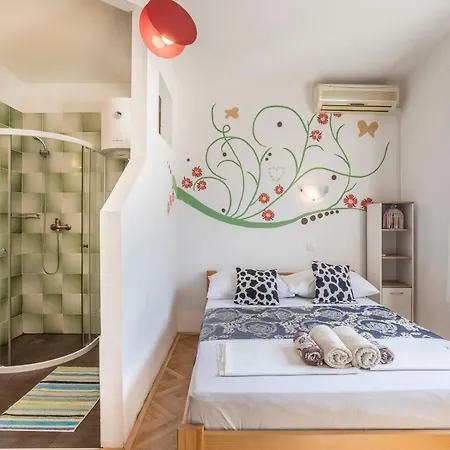 Kanemase Apartamento *